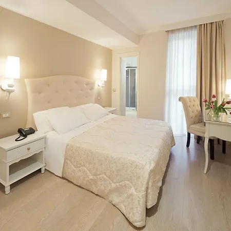 Aurora 3* Pavia