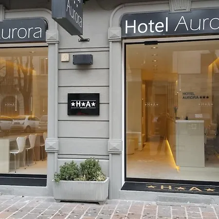 Hotel Aurora 3*
